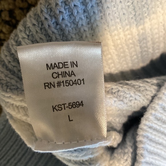 Bleached Sweater - Picture 4 of 7